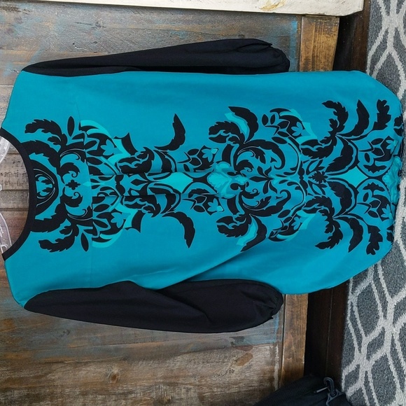 New York & Company Teal & Black V-Neck Blouse - Small - Picture 5 of 8